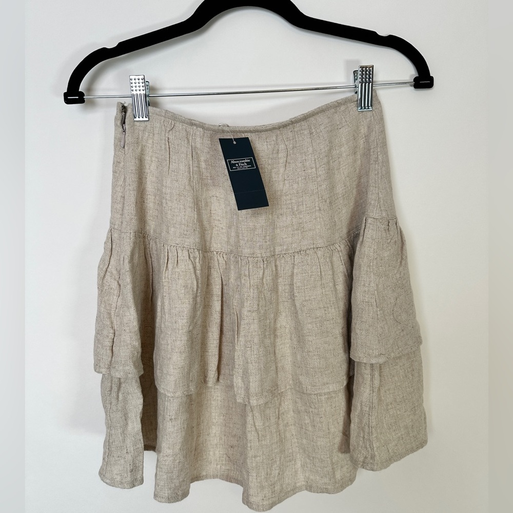 Abercrombie and Fitch tan skirt